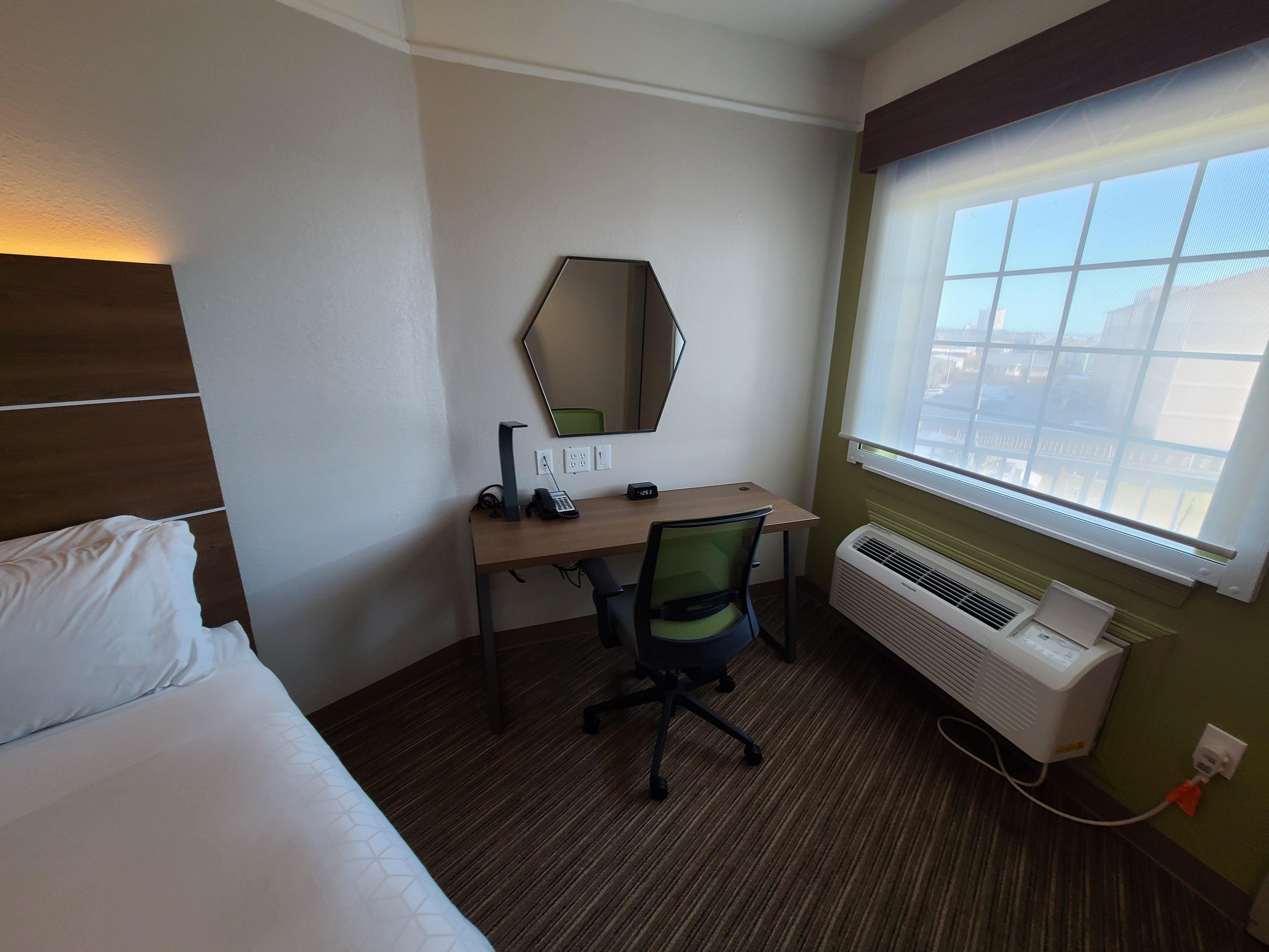 Holiday Inn Express Hotel Galveston West-Seawall By Ihg Exterior foto