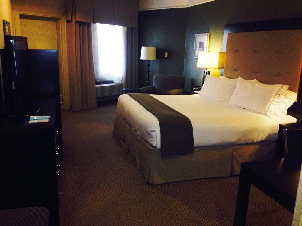 Holiday Inn Express Hotel Galveston West-Seawall By Ihg Exterior foto